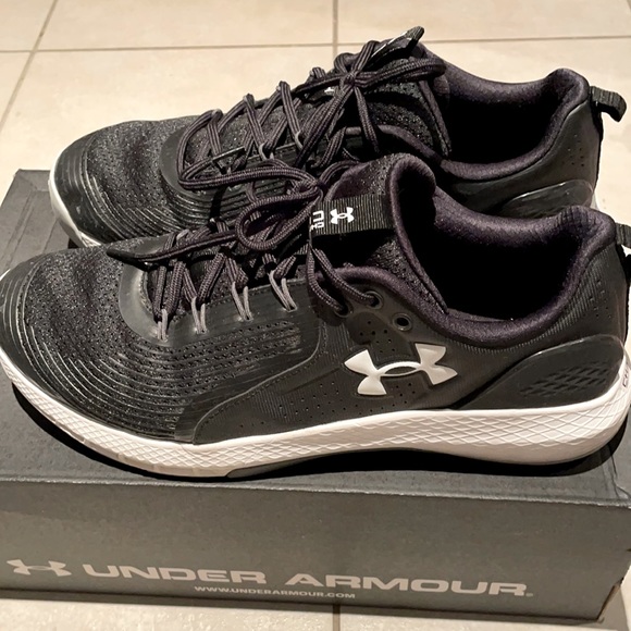 Under armour running shoes - size 13 mens - Picture 4 of 7